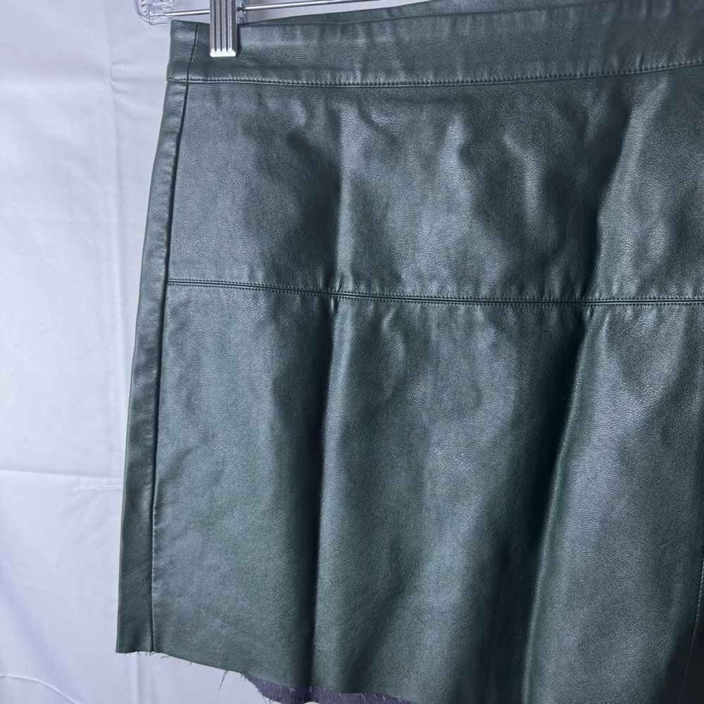Lulus Daydream With Me Forest Green Vegan Leather Wrap Mini Skirt Size L - Picture 2 of 14